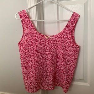 Pink designed tank top